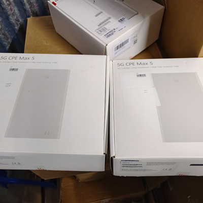 Beli Unlocked 5G CPE Max 5 H352-381 5G Modem WiFi 2.4Ghz Router 5.4 Gbps Internal 4G/5G Antennas online manufacture